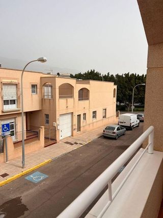 Chalet en venta en Plaza de la Luz en Ejido (El)