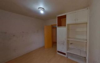 Piso en venta en Fondo en Santa Coloma de Gramanet