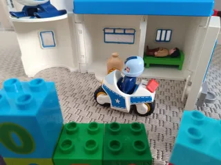 Lego y Playmobil: Tren, Helicóptero y más