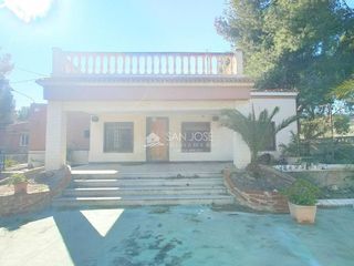 Chalet en venta en Aspe