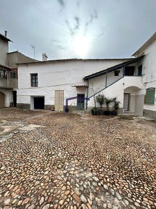 Chalet en venta en Manzanares