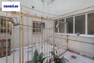 Piso en venta en Camino de Ronda - Rosaleda en Granada