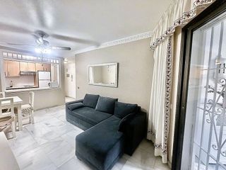 Piso en venta en Playa Bajadilla - Puertos en Marbella