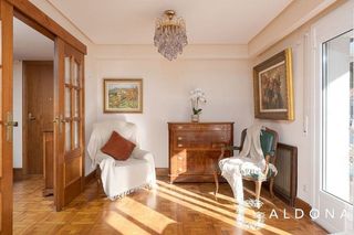 Piso en venta en El Antiguo en San Sebastián-Donostia