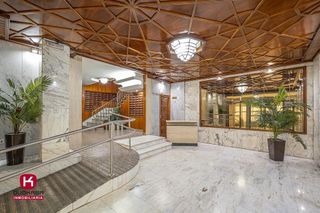 Piso en venta en Camino de Ronda - Rosaleda en Granada