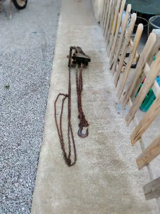 Polipasto antiguo Vicinay S.A. 500 a 750kg