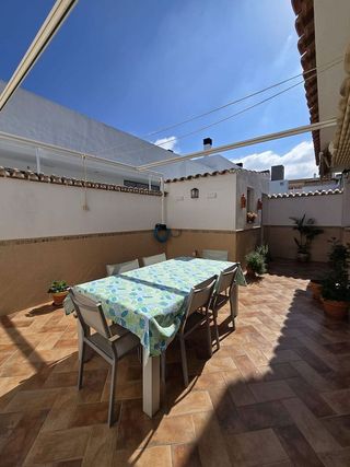 Casa adosada en venta en Centro en Alhaurín de la Torre