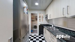 Piso en venta en Centre - Eixample – Can Llobet – Can Serra en Barbera del Vallès