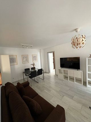 Piso en alquiler en Carranque - Haza Cuevas en Málaga