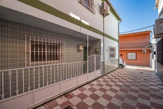 Chalet en venta en Atarfe