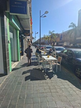 Local comercial en alquiler en L´Amistat en Valencia