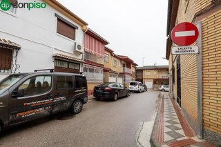 Casa adosada en venta en Atarfe