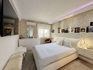 Piso en venta en Cabo Pino - Reserva de Marbella en Marbella