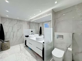Piso en venta en Cabo Pino - Reserva de Marbella en Marbella