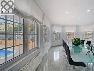 Chalet en venta en Corbera de Llobregat