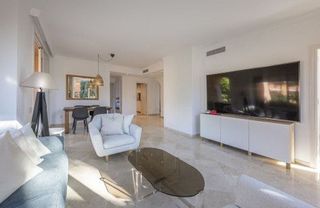 Piso en alquiler en Sierra Blanca en Marbella