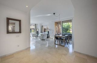 Piso en alquiler en Sierra Blanca en Marbella