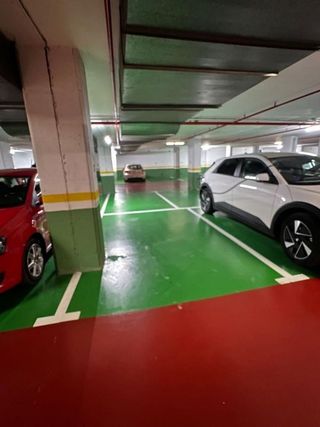 Garaje en venta en Centre en Sabadell