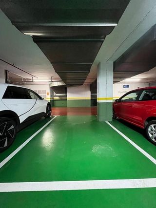 Garaje en venta en Centre en Sabadell