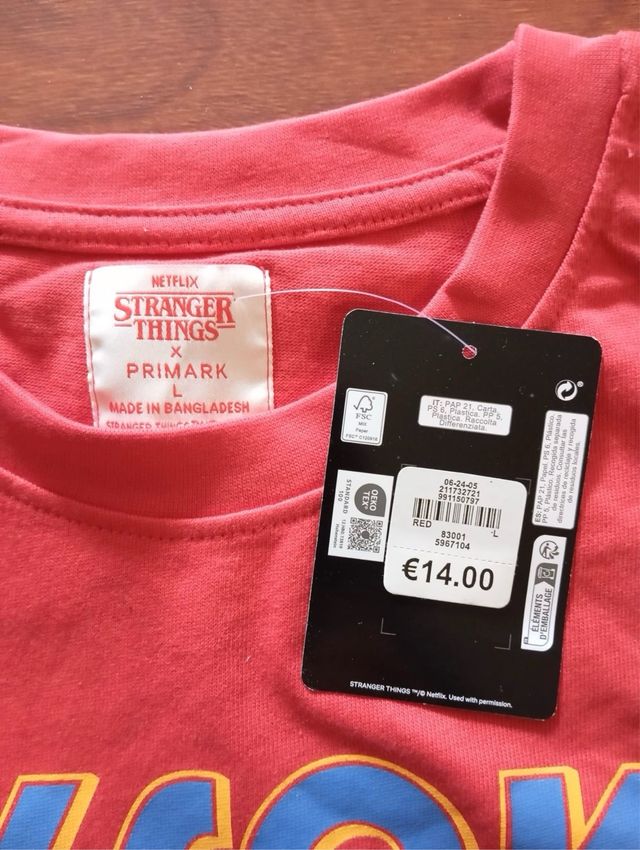 Camiseta Stranger Things Radio WSQK Talla L