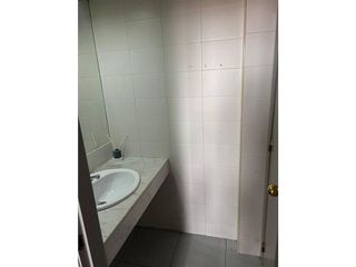 Local comercial en venta en Centre - Cordelles en Cerdanyola del Vallès