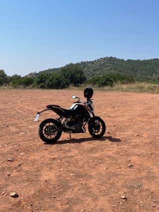 KTM Duke 125 15cv - Moto Naked