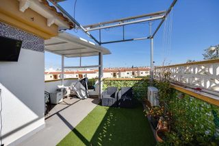 Casa adosada en venta en Nueva Torrevieja - Aguas Nuevas en Torrevieja