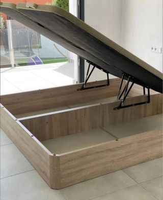 Canapé abatible blanco y beige