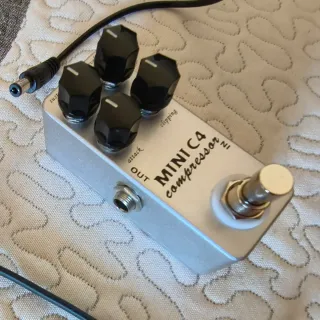 Pedal Guitarra Compresor Mosky MINI C4