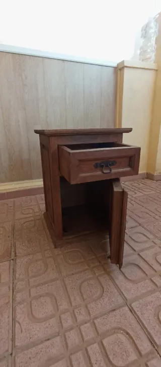Mesitas de noche de madera