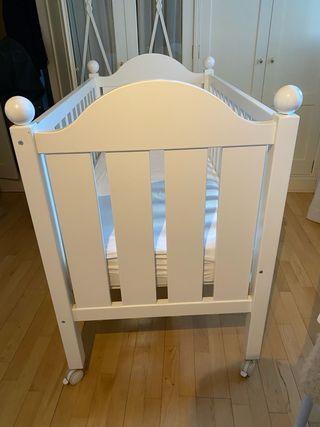 Cuna madera Garabatos +Colchón+Colcha+Chichonera