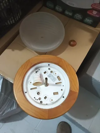 Plafón de luz madera y cristal