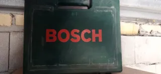 Taladro a batería Bosch PSR 12 VE-2, falla batería