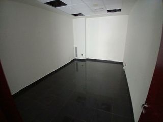 Local comercial en venta en Playa de Levante en Benidorm