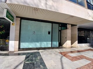 Local comercial en venta en Playa de Levante en Benidorm