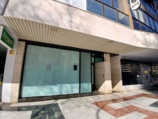 Local comercial en venta en Playa de Levante en Benidorm