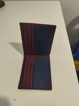 Cartera Álvaro Moreno rayas azul y burdeos