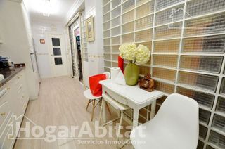 Piso en venta en Carolinas Bajas en Alicante