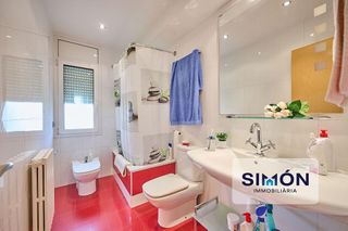 Casa adosada en venta en Ctra. Santpedor - Bases de Manresa en Manresa