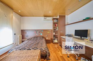 Casa adosada en venta en Ctra. Santpedor - Bases de Manresa en Manresa