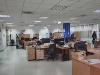 Edificio en alquiler en Vinyets - Molí Vell en Sant Boi de Llobregat