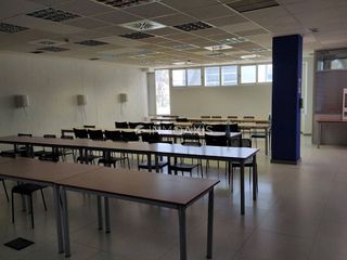 Edificio en alquiler en Vinyets - Molí Vell en Sant Boi de Llobregat