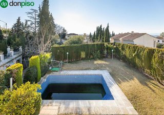 Chalet en venta en Cájar