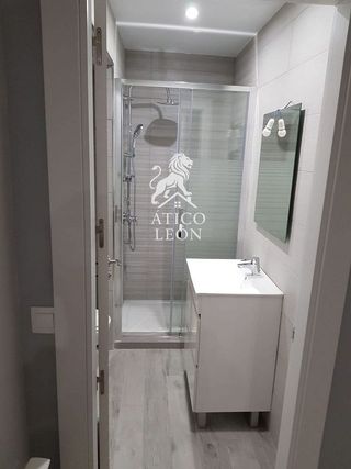 Piso en venta en La Vega - Oteruelo en León