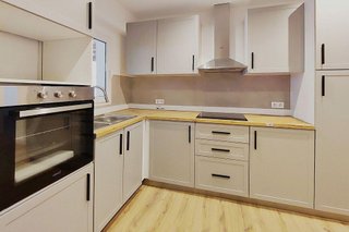 Piso en venta en Avda. de Abril. - 9 de octubre en Sagunto