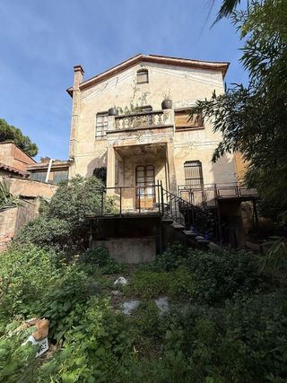 Chalet en venta en Can Nadal - Falguera en Sant Feliu de Llobregat
