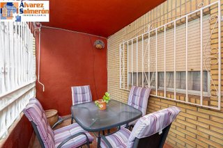 Casa adosada en venta en Atarfe