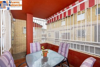 Casa adosada en venta en Atarfe