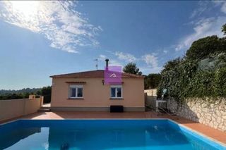 Chalet en venta en Villanueva de Castellón