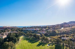 Piso en venta en Los Álamos en Torremolinos